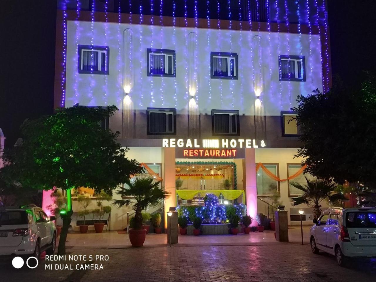 Regal Hotel And Restaurant 马图拉 外观 照片
